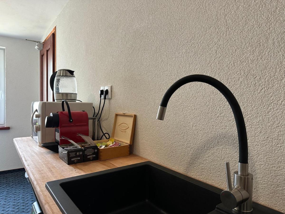 Ubytovani Smrk Nove Mesto pod Smrkem Ngoại thất bức ảnh