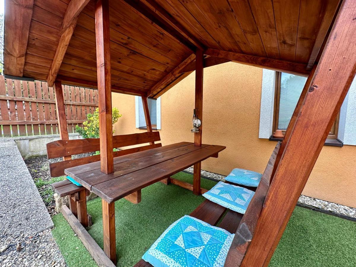 Ubytovani Smrk Nove Mesto pod Smrkem Ngoại thất bức ảnh